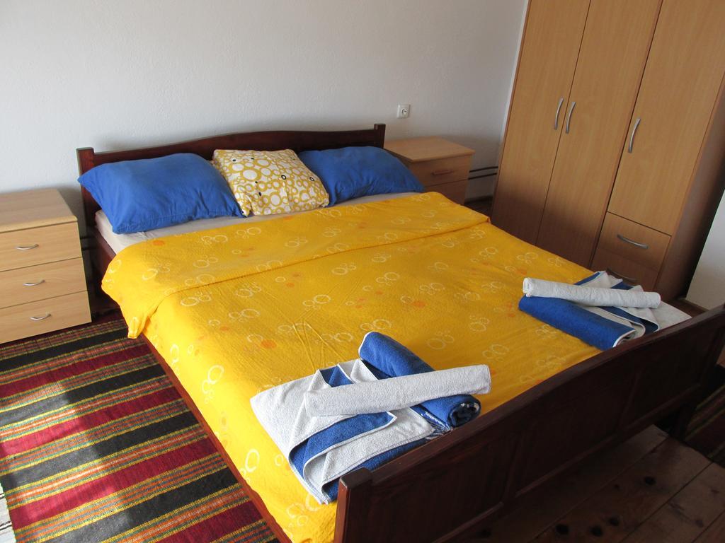 דובוי Country House Roman מראה חיצוני תמונה