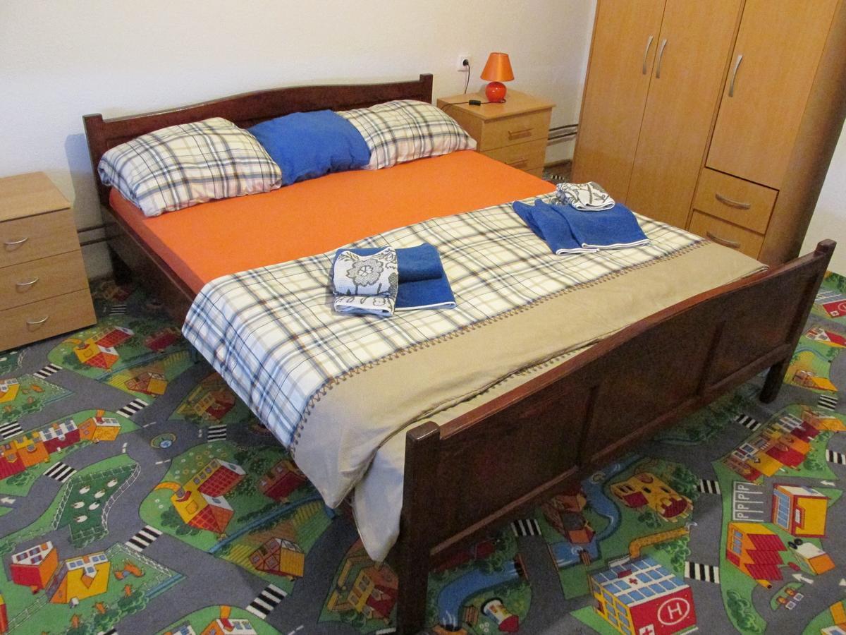 דובוי Country House Roman מראה חיצוני תמונה